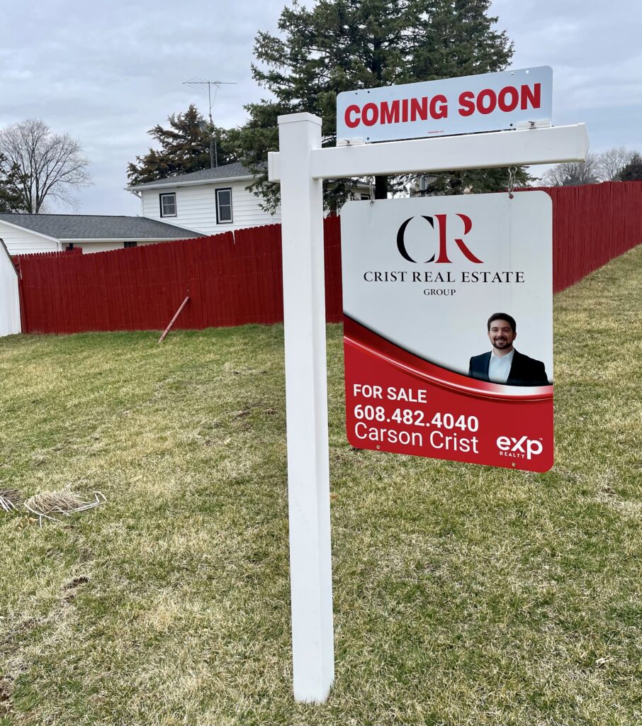 Carson Crist yard sign in front of property listed in Darlington, WI.